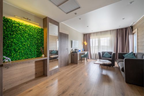 Suite with a terrace overlooking the garden