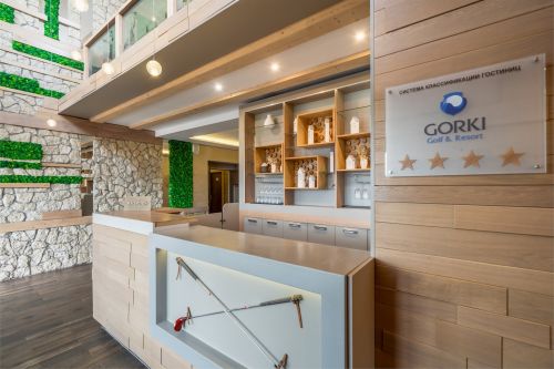 Suite with a terrace overlooking the garden
